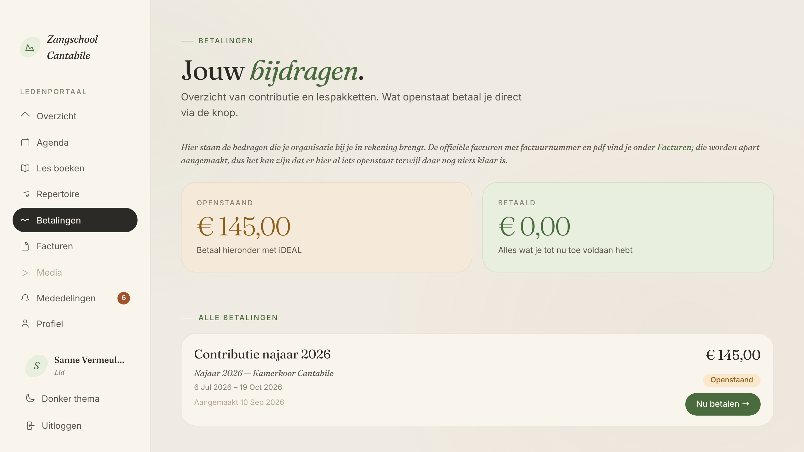 Wat een lid ziet: het openstaande bedrag met een knop om met iDEAL te betalen